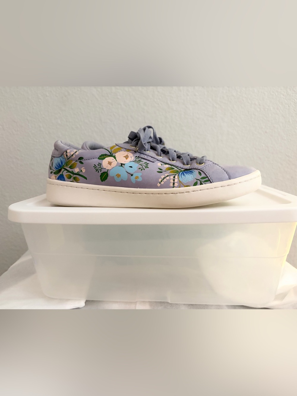 EUC Keds x Rifle Paper Co. Ace Low-Top Leather Sneaker in Botanical/Forever Blue - Picture 5 of 11